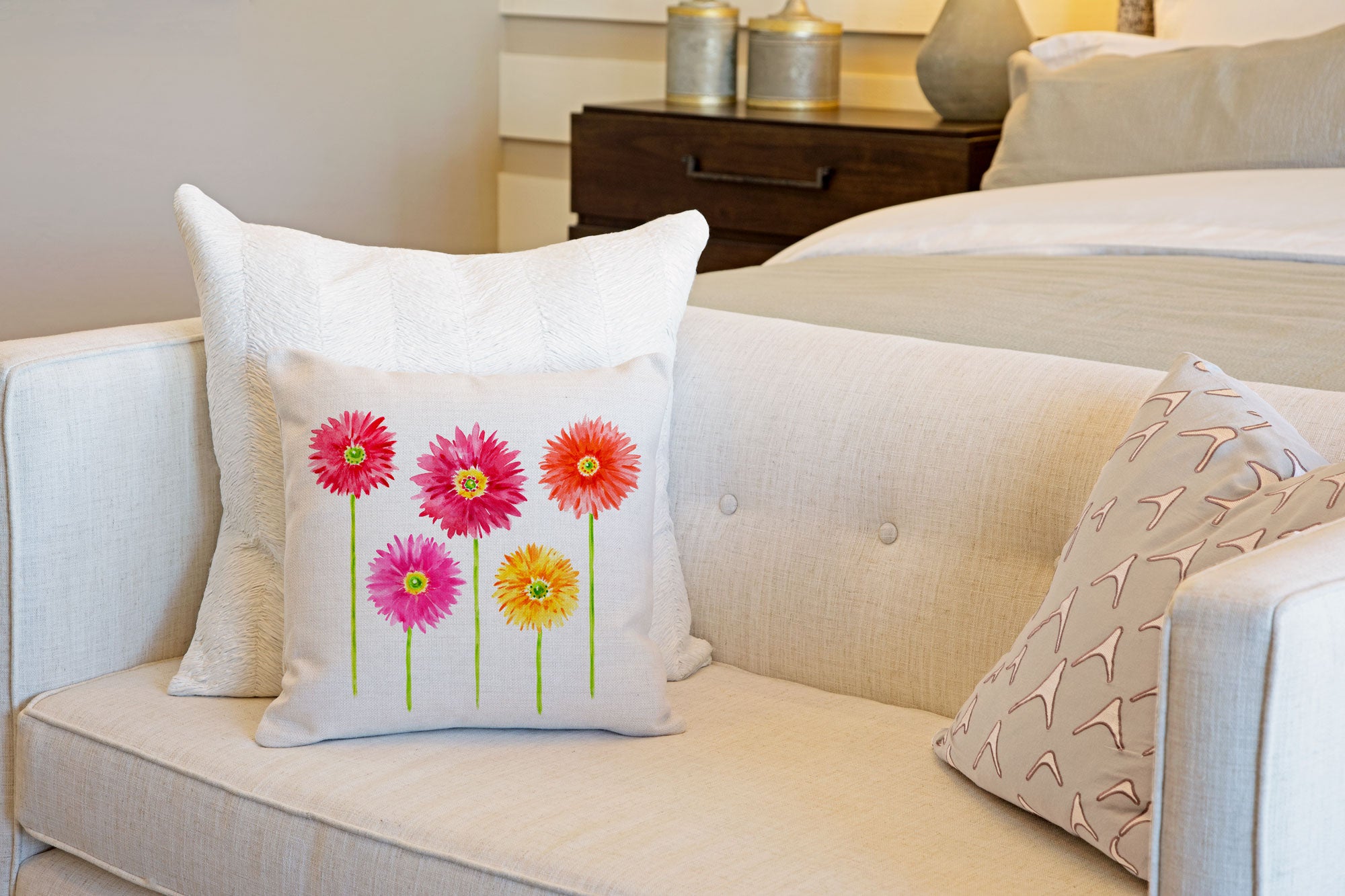 Gerbera Throw Pillow Cover - Decorative Designs Throw Pillow Cover Collection