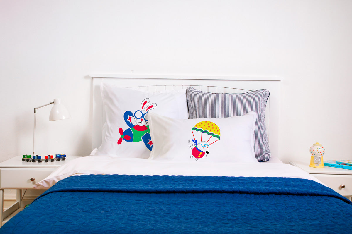 Colorful Parachute Mouse - Personalized Kids Pillowcase Collection